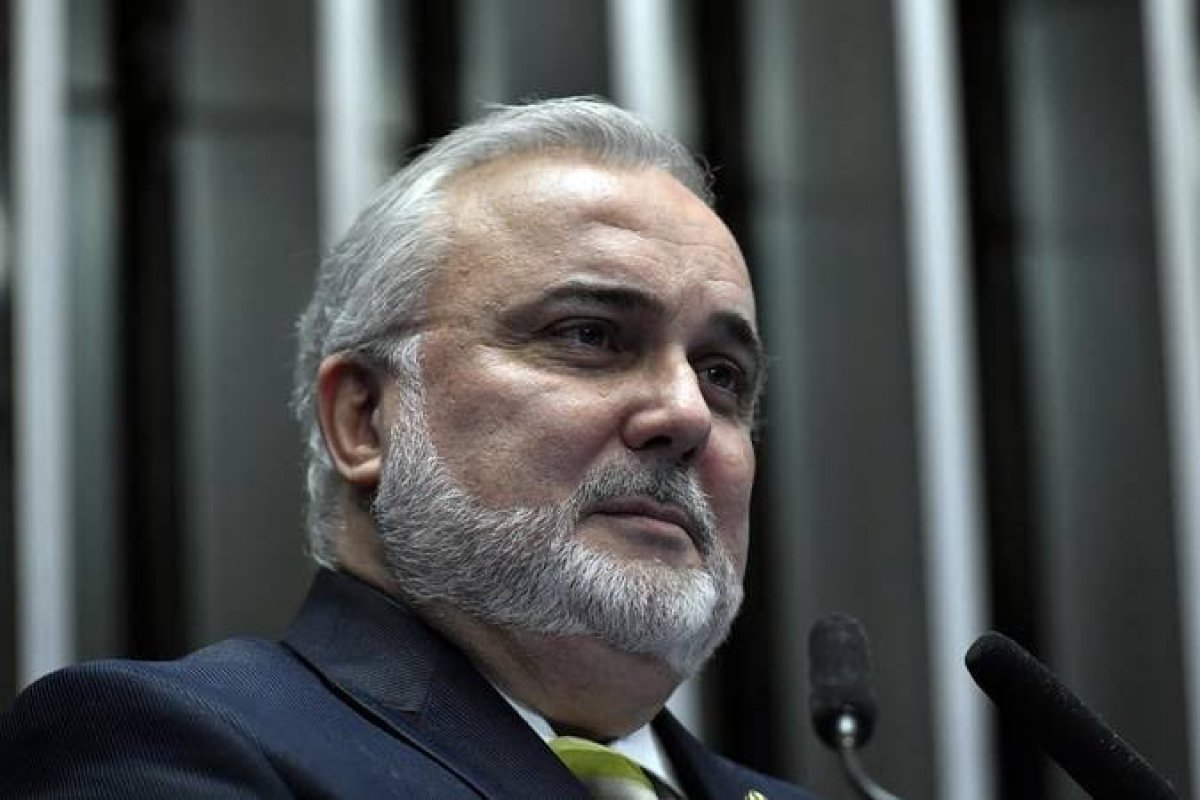 Lula se reúne com Jean Paul para discutir futuro da Petrobras 