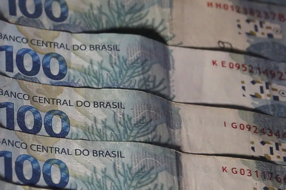 Impulso fiscal bate recorde e chega a R$ 300 bi em 2022-2023, calcula XP