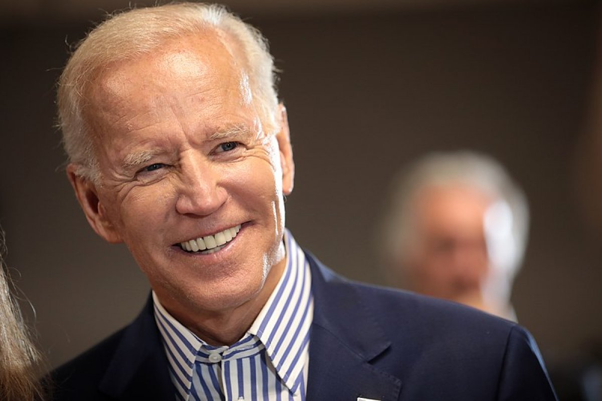 Biden conquista número de delegados necessários para ser candidato presidencial nos EUA