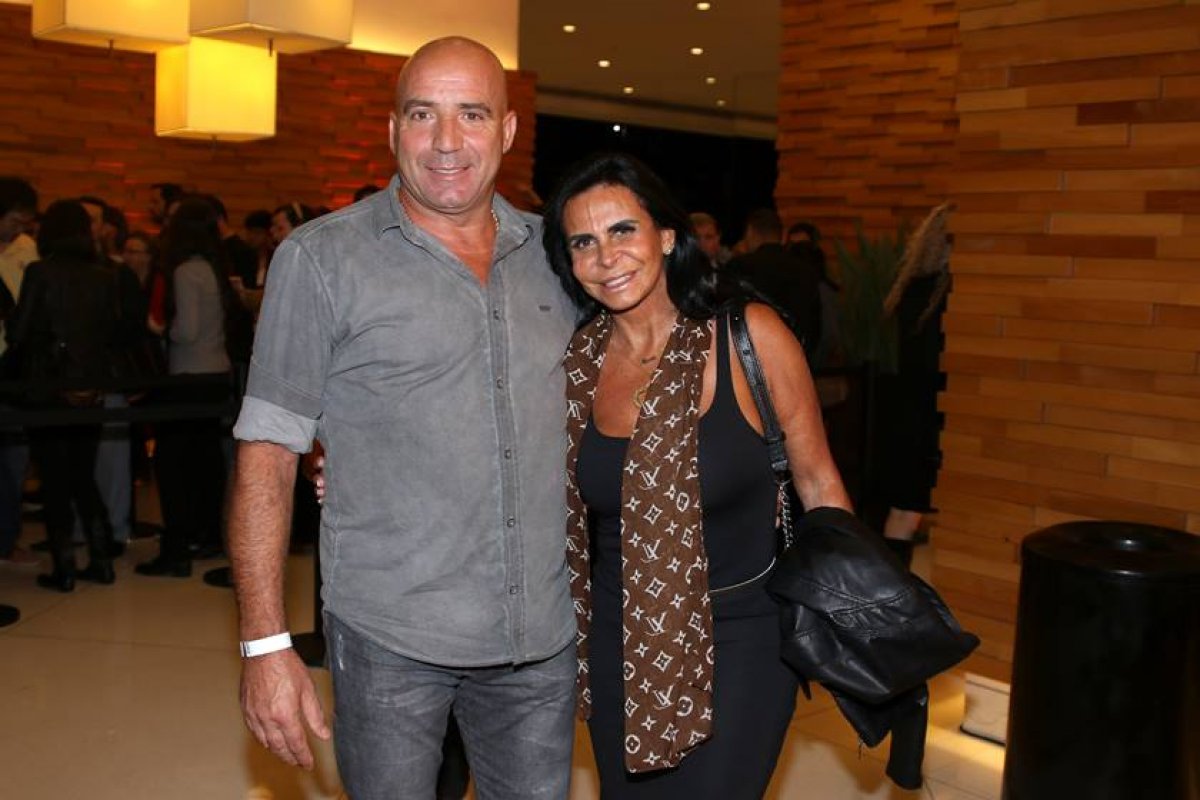 Após 7 anos, chega ao fim o casamento de Gretchen com o português Carlos Marques 