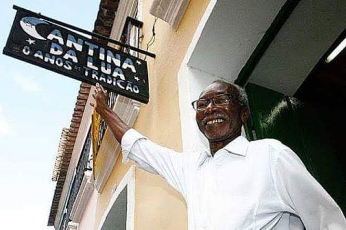 Clarindo Silva comemora 82 anos com show de amigos na Cantina da Lua! 