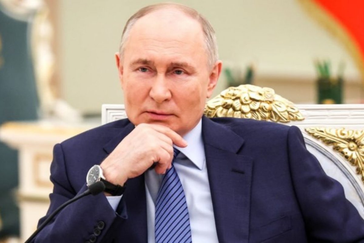 Envio de tropas à Ucrânia levaria à Terceira Guerra Mundial, diz Putin