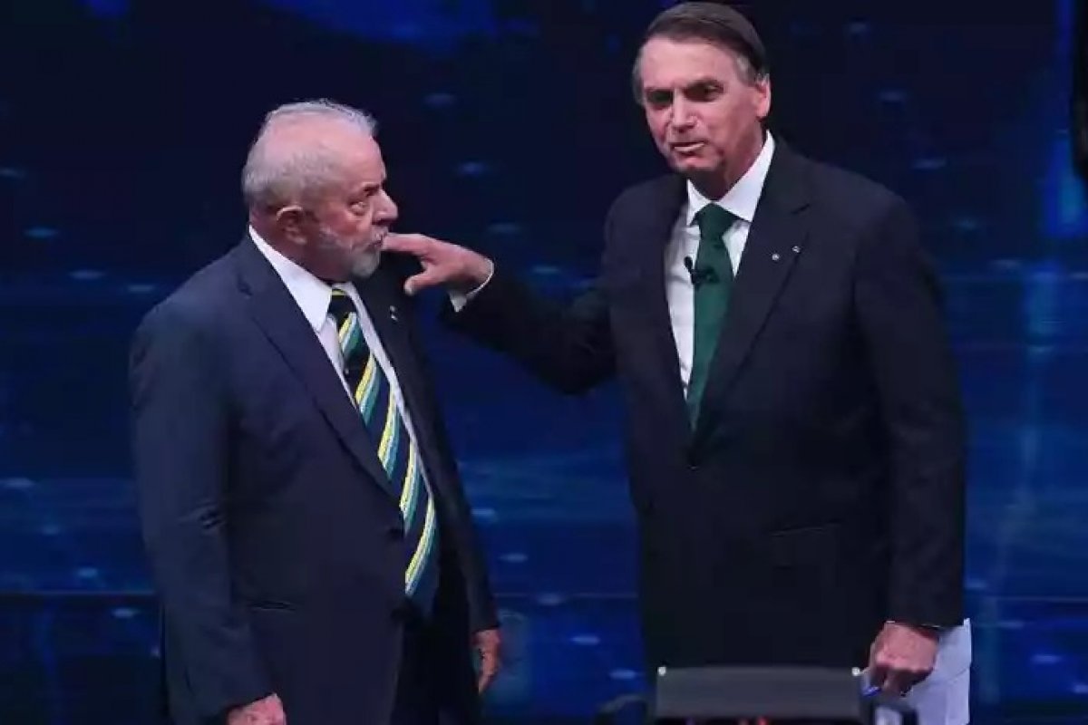 Lula perde seguidores, enquanto popularidade de Bolsonaro cresce nas redes sociais 