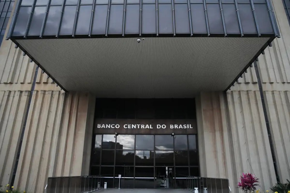 Prévia do PIB aponta crescimento de 0,6% na economia em janeiro, diz BC