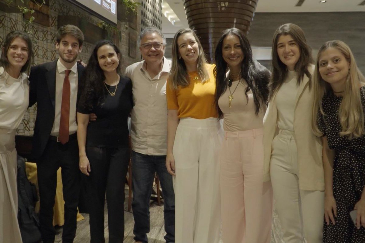 Ana Patrícia realiza encontro em homenagem às mulheres e à advocacia! 