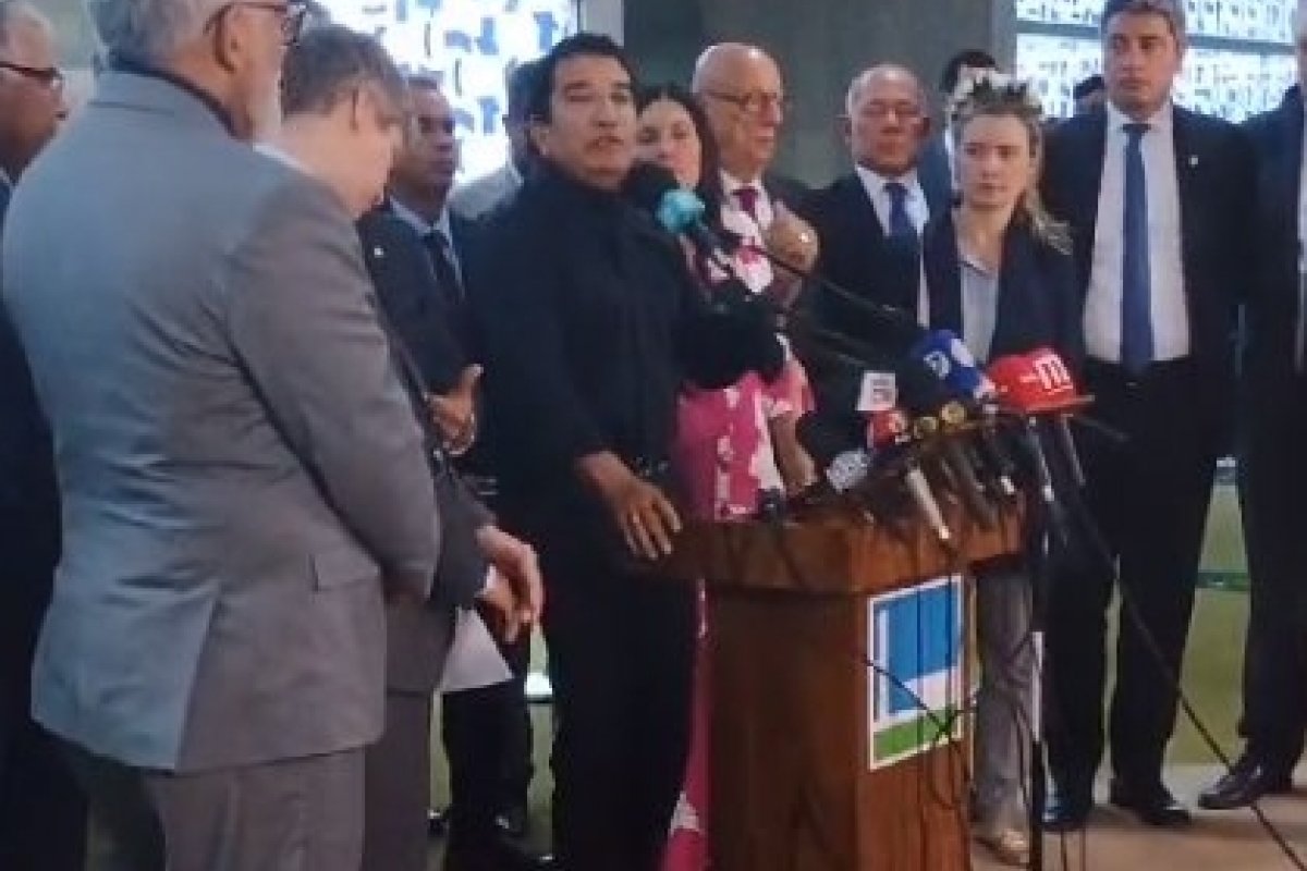 Vídeo: "Sandice” e “deboche com o povo brasileiro”, diz senador Magno Malta sobre inquérito das fake news 