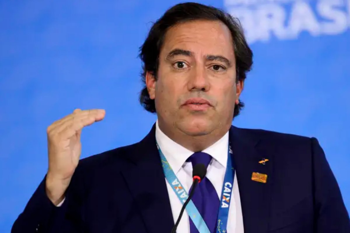 Comissão de Ética define penalidade a ex-ministro e ex-presidente da Caixa