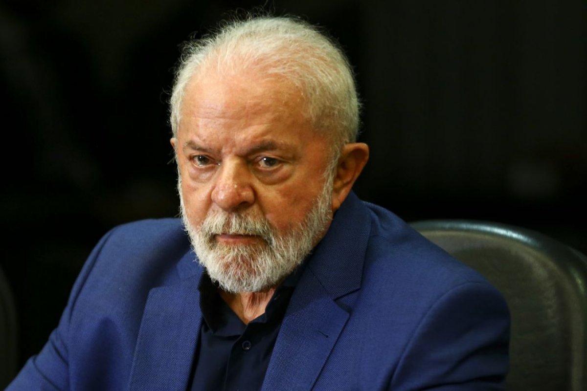 Governo Lula é reprovado por quase metade da população brasileira