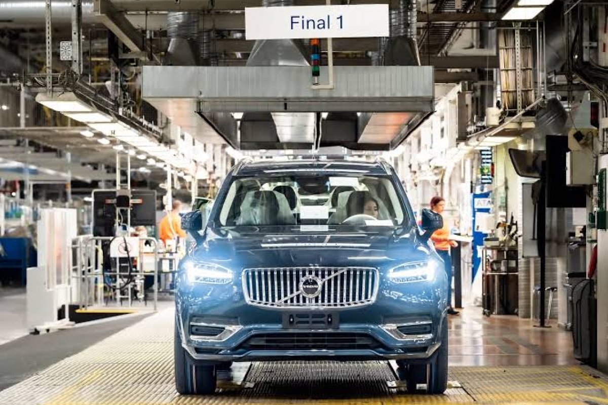 Volvo encerra produção de veículos diesel com XC90 sem substituto 