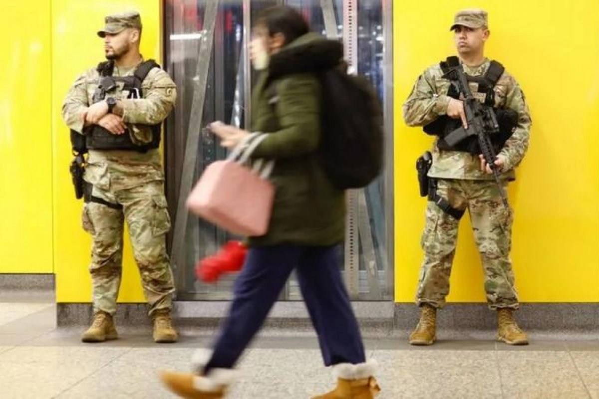 Nova York iniciará sistema de detecção de armas no metrô