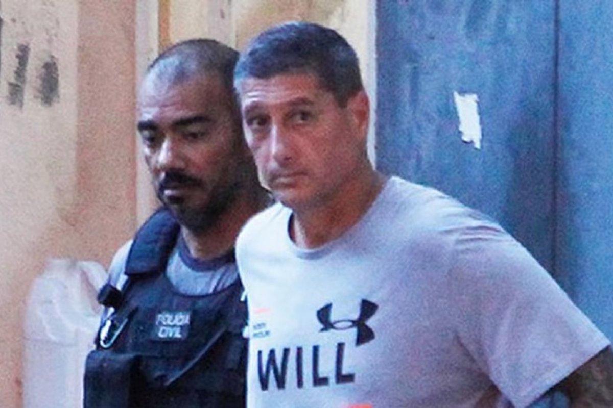 PF levanta suspeita sobre denúncia anônima que levou à prisão de Ronnie Lessa no caso Marielle