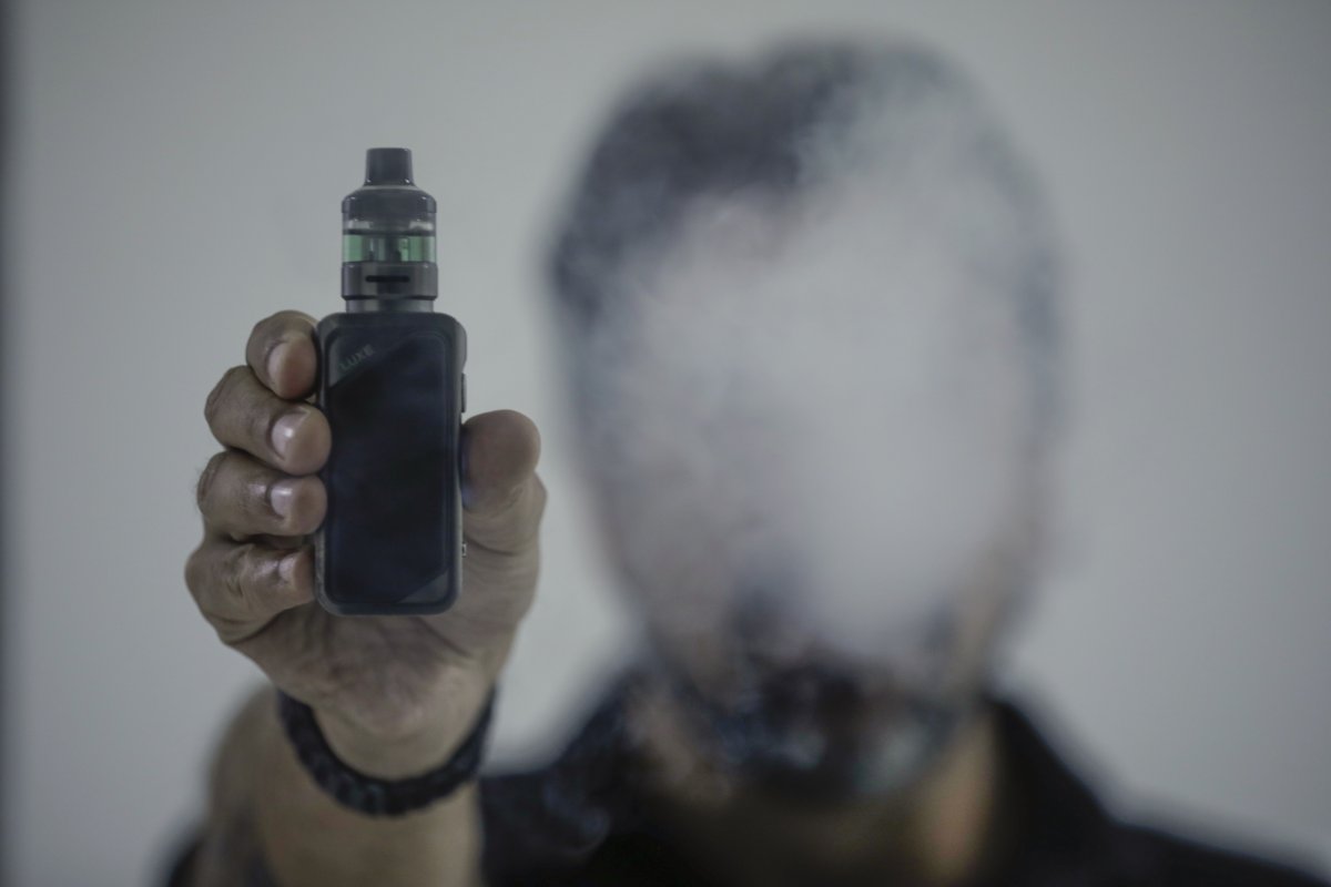 Anvisa analisa resultados de consulta pública sobre proibição de cigarros eletrônicos
