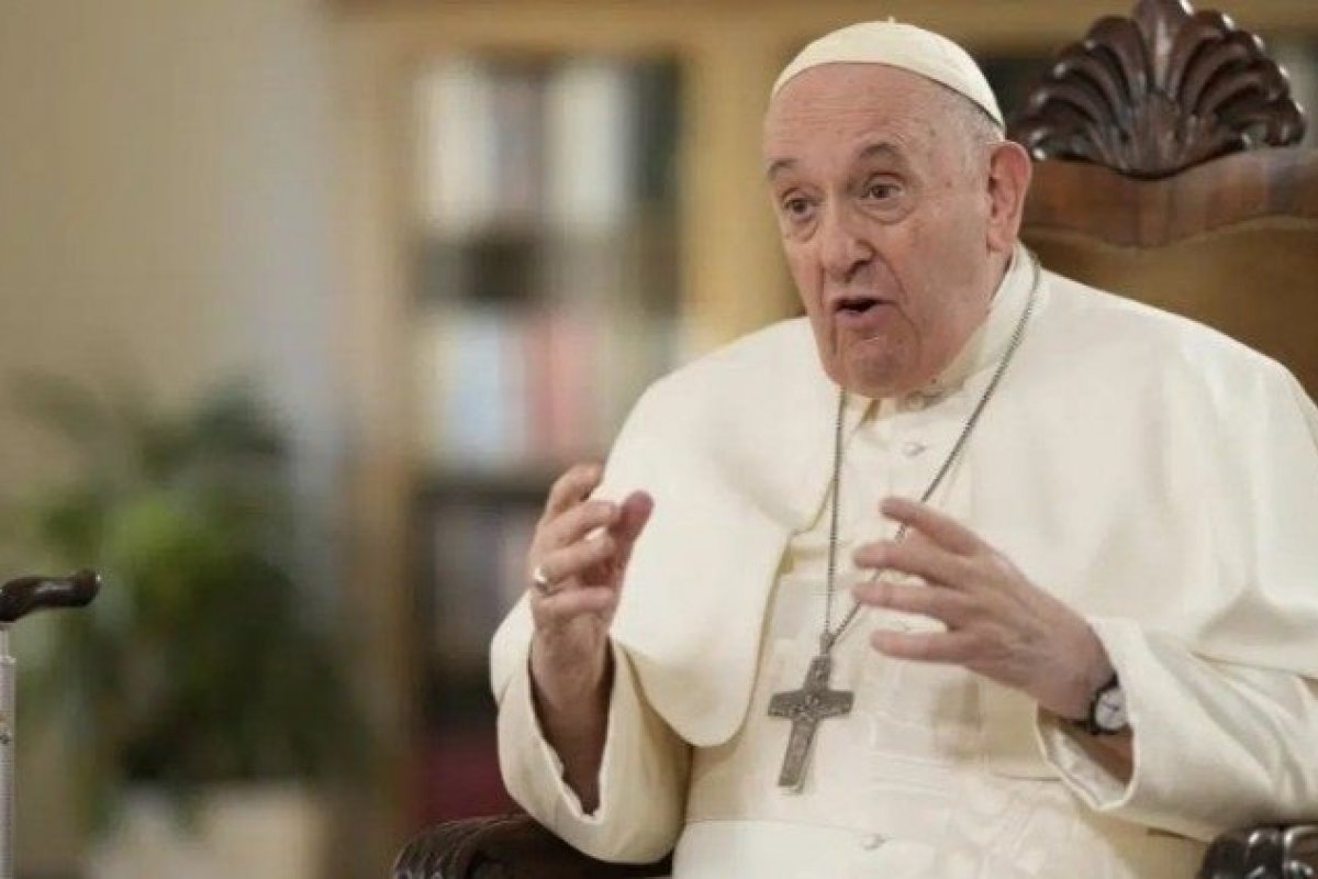 Papa Francisco diz que foi usado para evitar eleição de Bento XVI em 2006