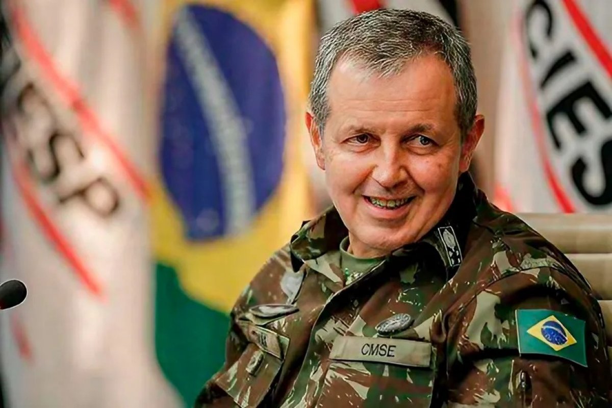 Comandante do Exército concorda com STF sobre papel das Forças Armadas