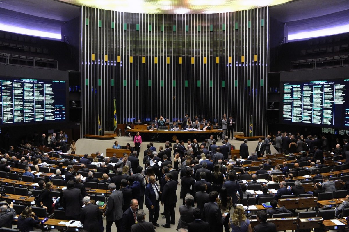 67% da campanha eleitoral da Câmara dependeu de recursos públicos