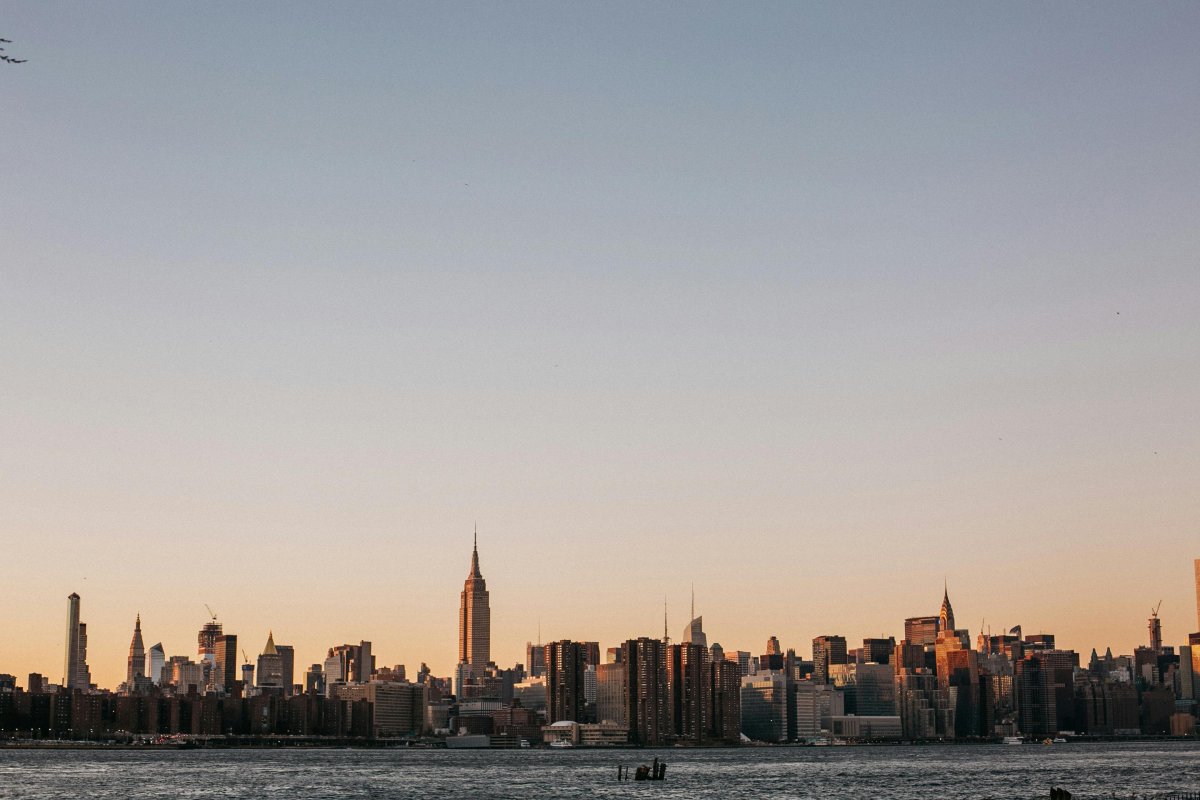 Terremoto de 4.8 atinge Nova York, diz serviço geológico dos EUA