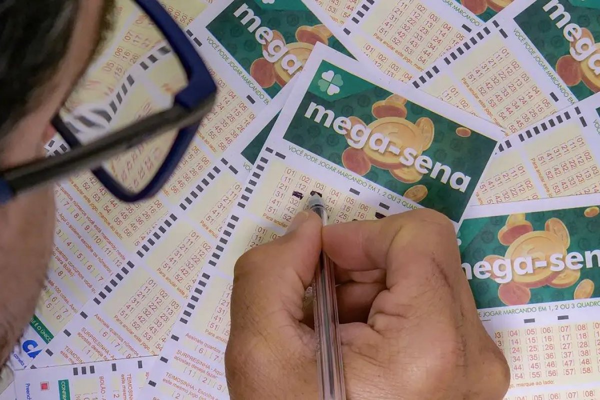 Mega-Sena acumulada pode pagar R$ 17,5 milhões no sorteio deste sábado 