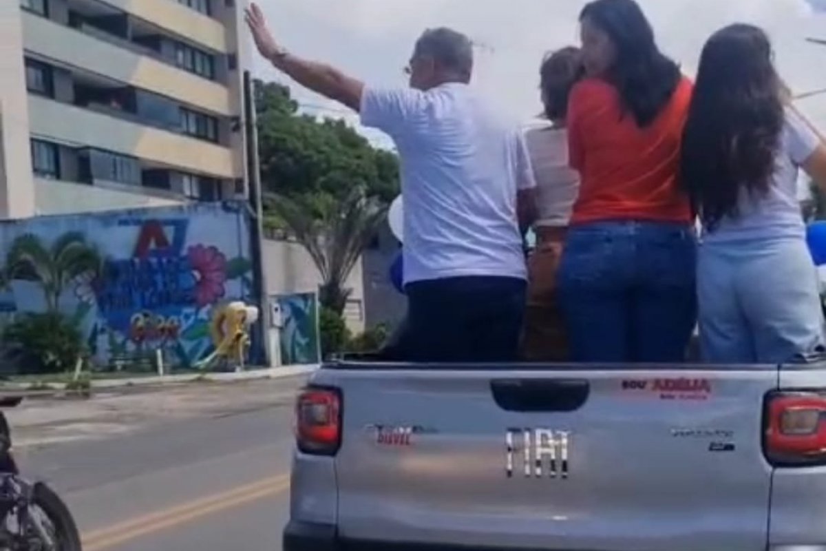 Vídeo: deputado Rosemberg é acusado de promover campanha eleitoral antecipada com carreata em Ilhéus 