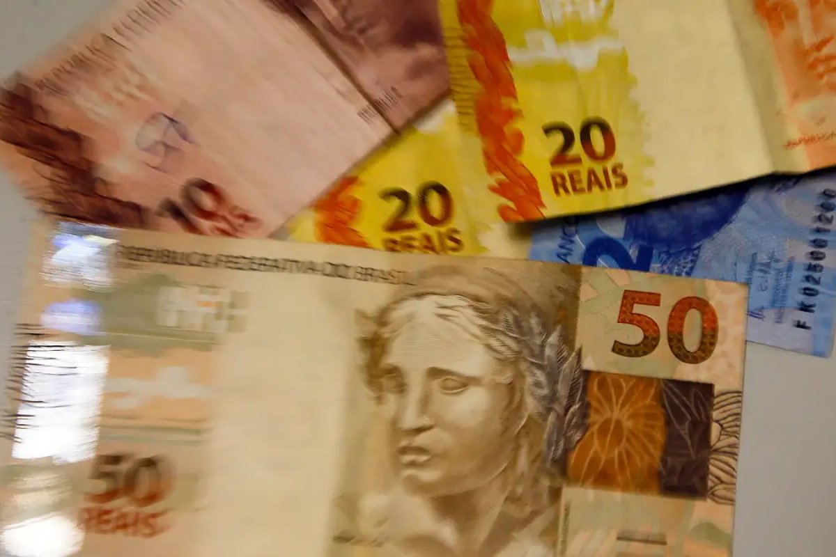 Embaixadas estrangeiras devem mais de R$ 344 milhões à União  