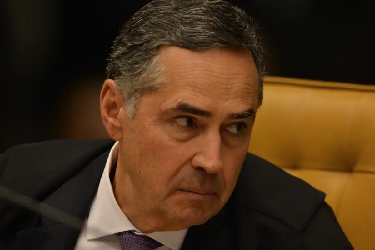“Toda e qualquer empresa que opere no Brasil está sujeita à Constituição”, afirma Luís Roberto Barroso