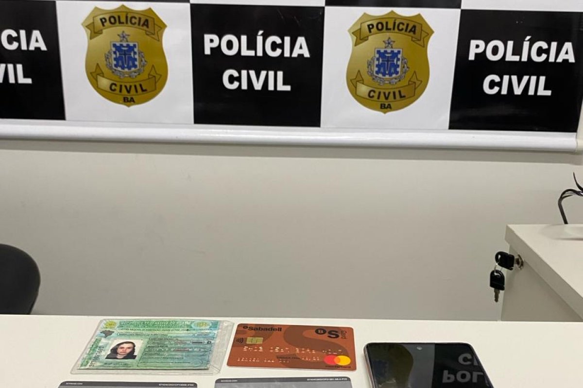 Uruguai é preso em Arraial d’Ajuda por furtos em hotéis e pousadas da Bahia