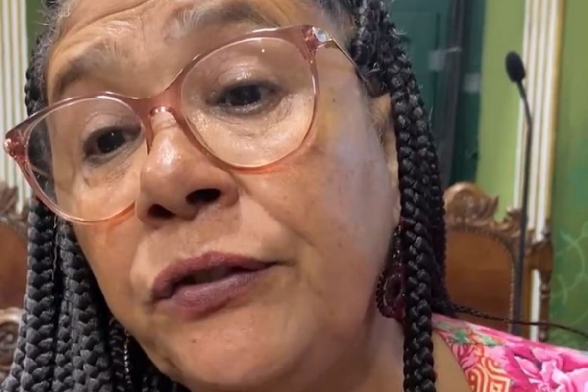 "Não tem prioridade em relação às chuvas", diz Marta Rodrigues sobre Prefeitura