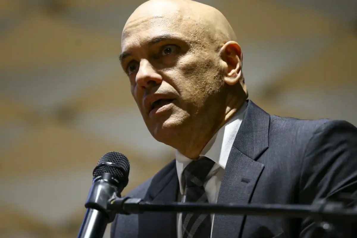 Vídeo: Em meio às polêmicas com Musk, internautas resgatam vídeo de Moraes sobre as redes sociais: 'pura censura'
