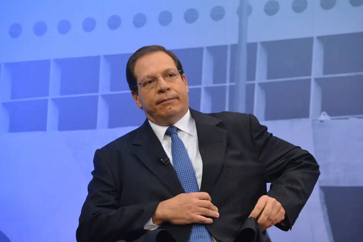 Regra suspensa por corregedor nacional de Justiça tem com foca impedir o acesso ao STJ com roupas com cropped 