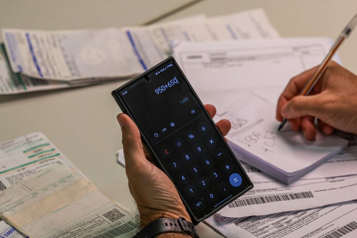 Famílias de renda baixa sentiram mais inflação de março, diz Ipea
