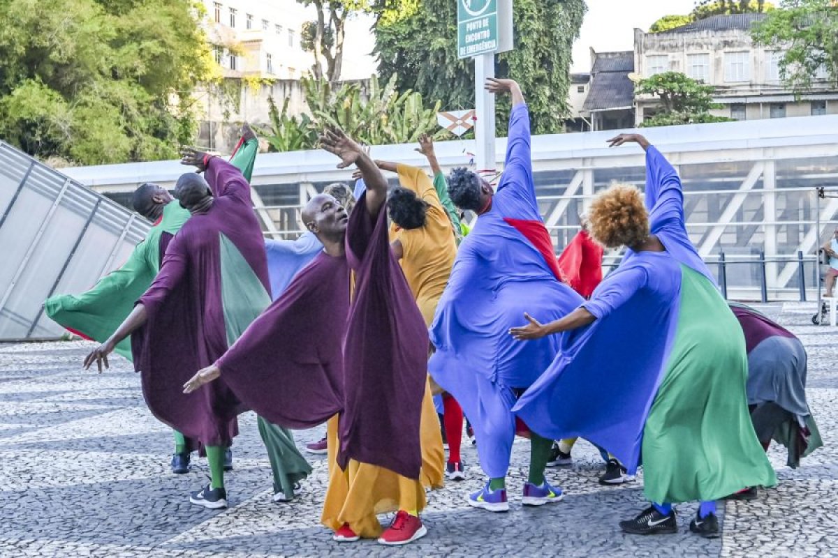 Balé do TCA apresenta duas sessões gratuitas do espetáculo infantojuvenil “Você Sabia?”