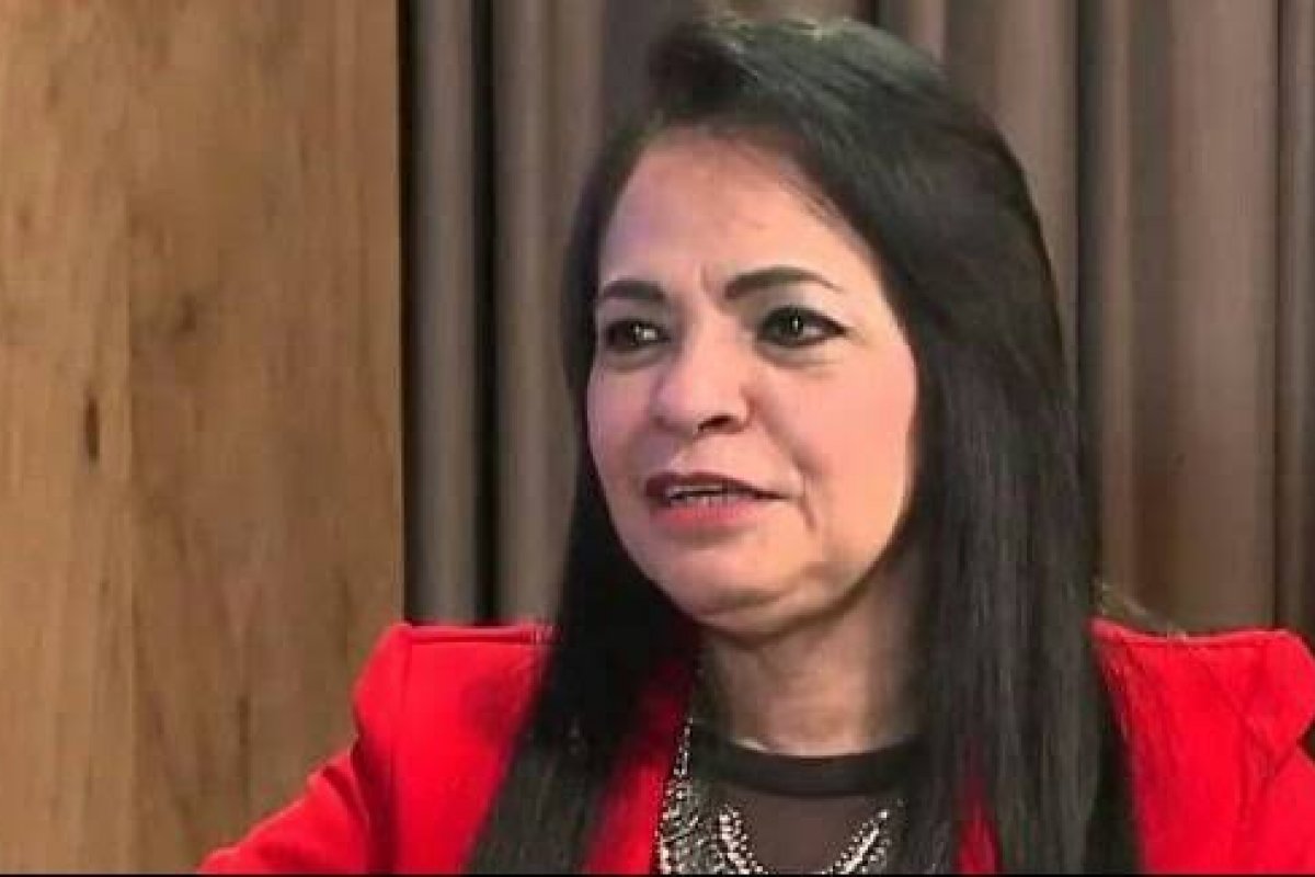 Prefeita Moema Gramacho quer mudar nome de Lauro de Freitas
