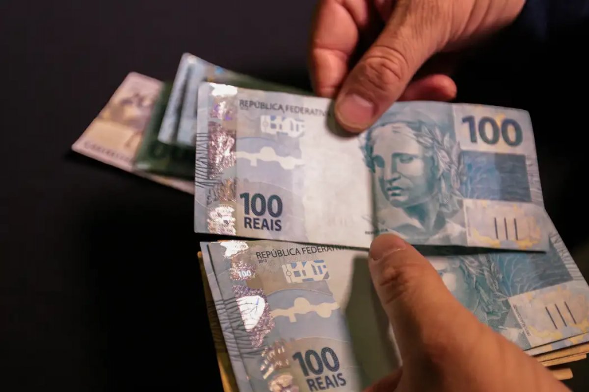 FMI: projeção de crescimento da economia brasileira sobe para 2,2% em 2024