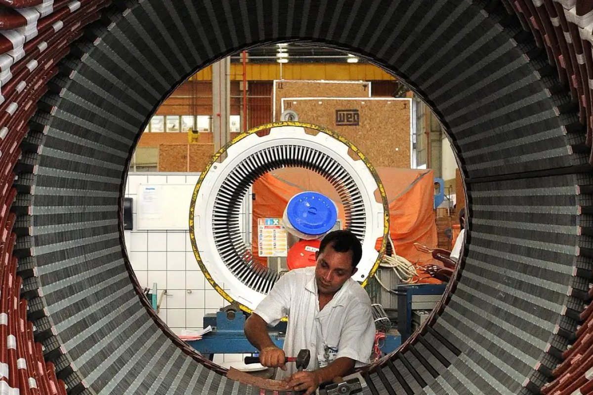 Indústria tenta impedir alta na taxação do aço importado e recusa tese da invasão chinesa