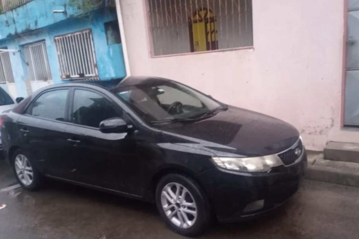 PM localiza carro roubado minutos antes no Vale dos Lagos
