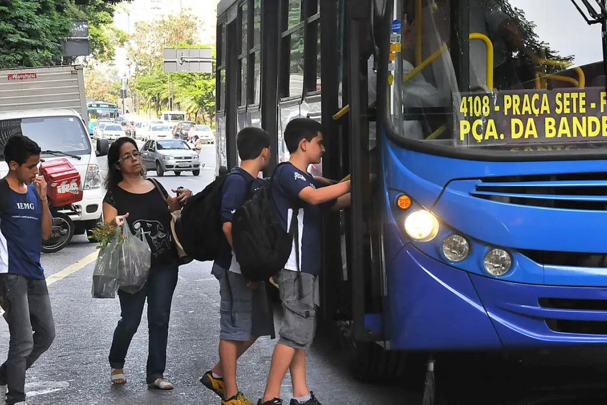Estudo revela aumento de passageiros em cidades com tarifa zero no transporte público