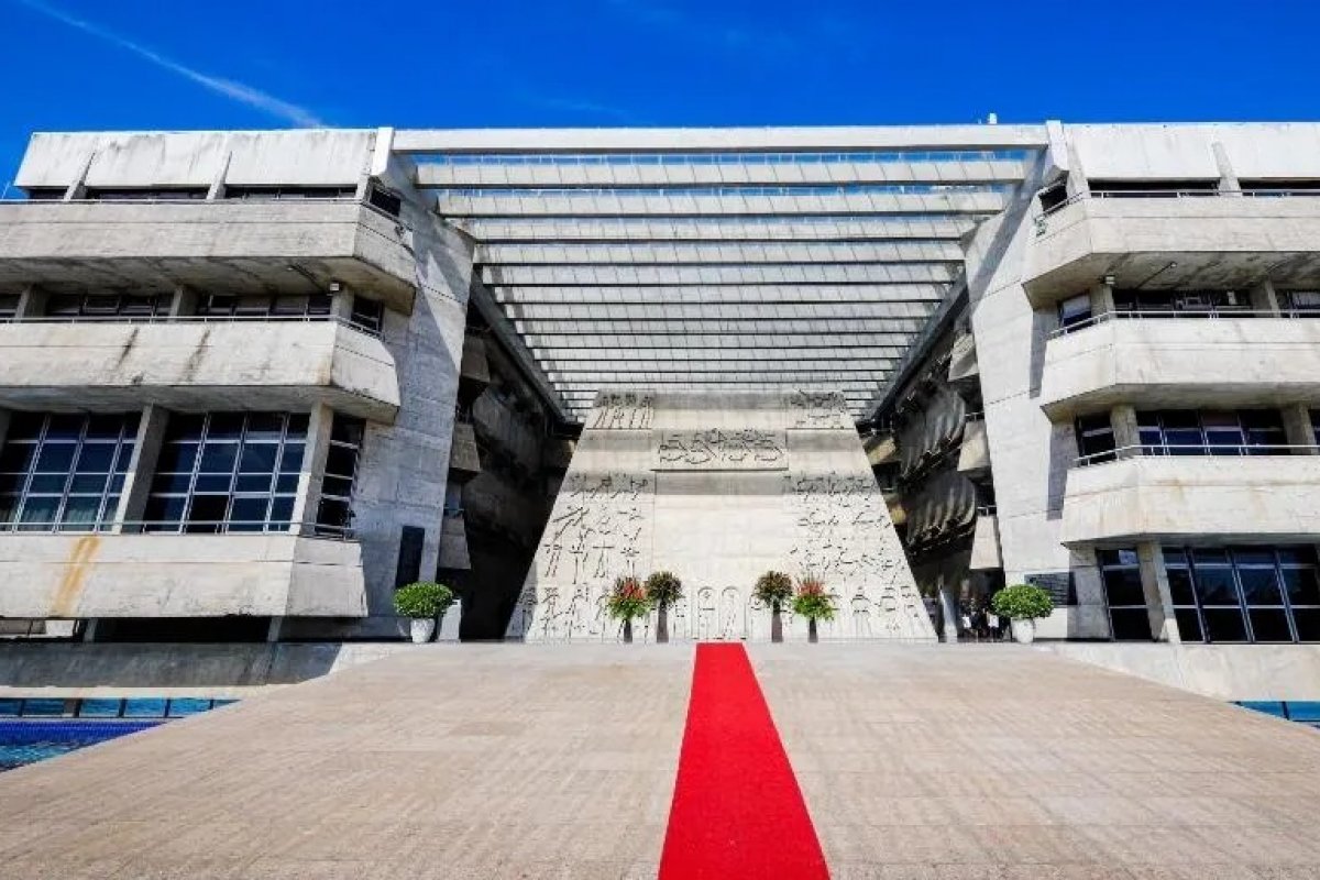 Audiência pública sobre Coelba e votação de projetos do Executivo; confira agenda da ALBA 