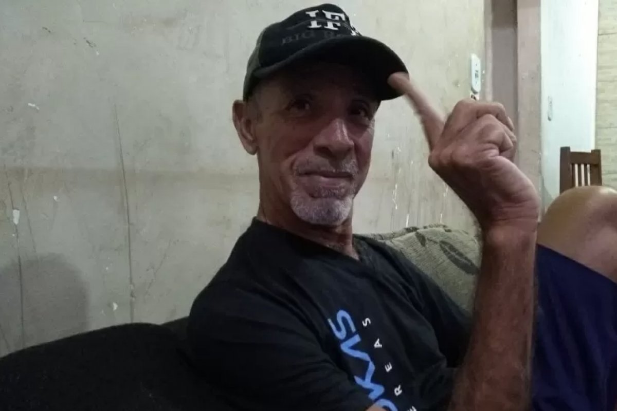 Idoso morto em banco no Rio já foi militar do Exército e motorista, mas sobrevivia de 'bicos' 