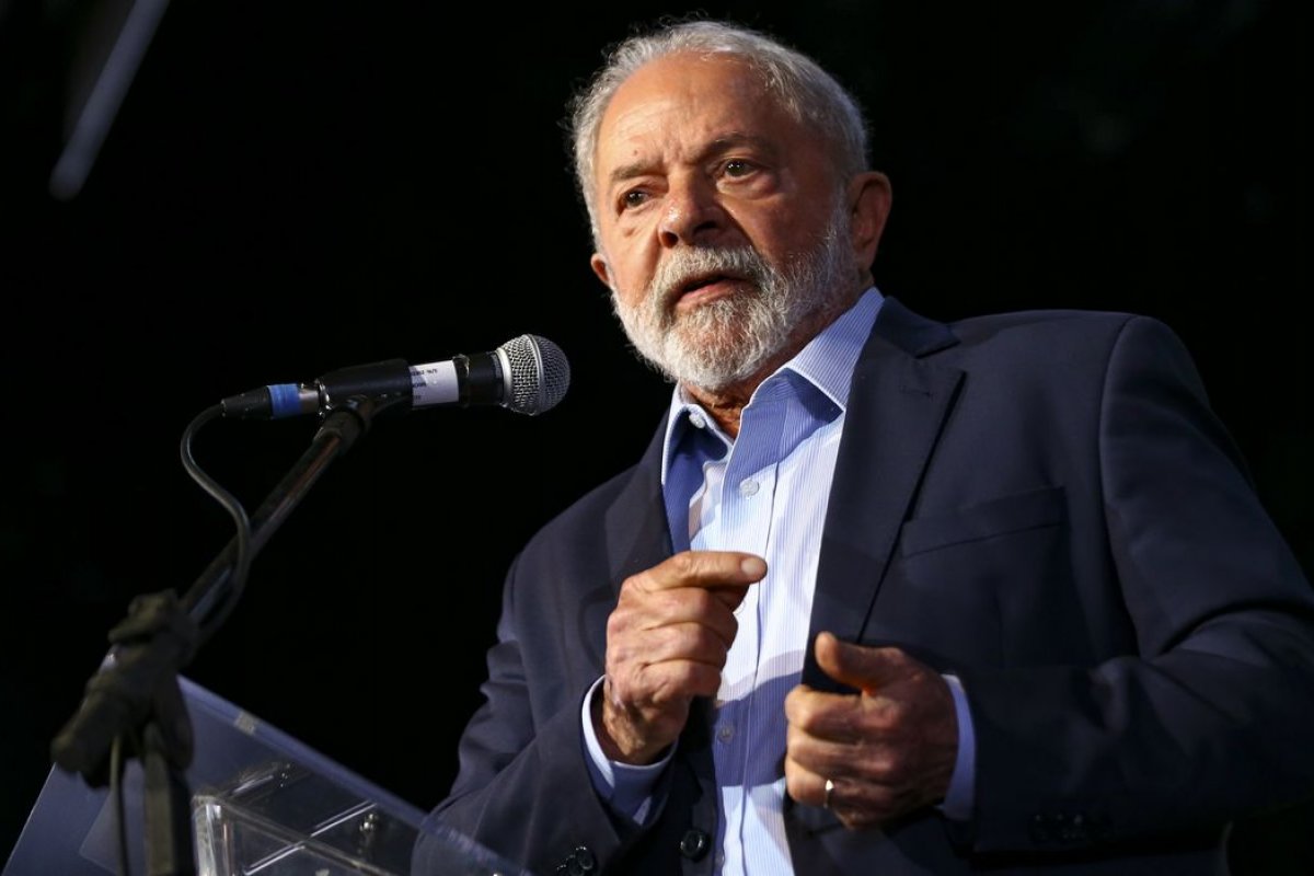 "Ela pede para mãe ou para o pai aplicar a insulina nela” disse Lula emocionado ao falar da bisneta com diabetes