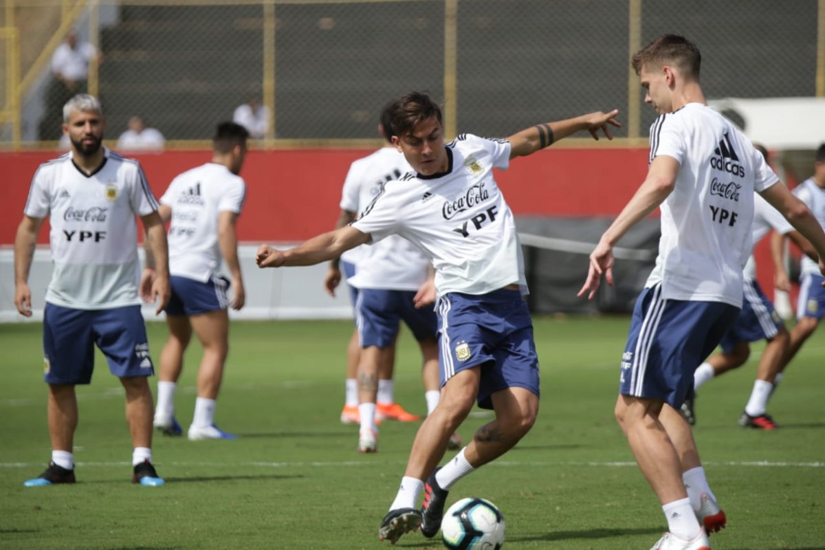 Vitória divulga nota criticando reportagem do SporTV