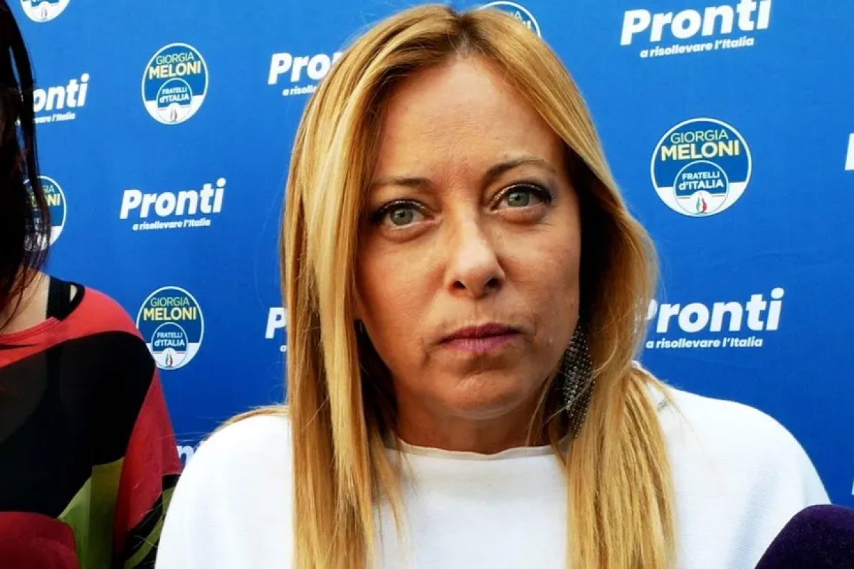 Primeira-ministra da Itália anuncia candidatura para concorrer eleições da União Europeia 