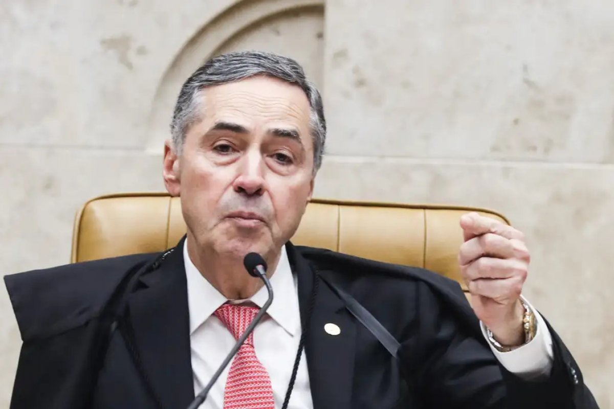 Barroso anuncia destinação de verbas do Judiciário para ajudar vítimas de enchentes no RS 