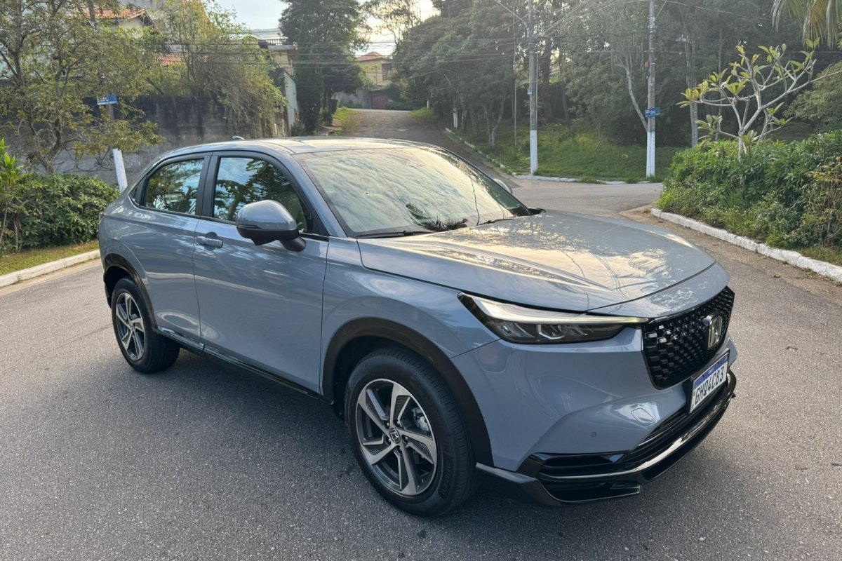 Farol da Bahia testa o Honda HR-V Touring 2024: pontos positivos e negativos 