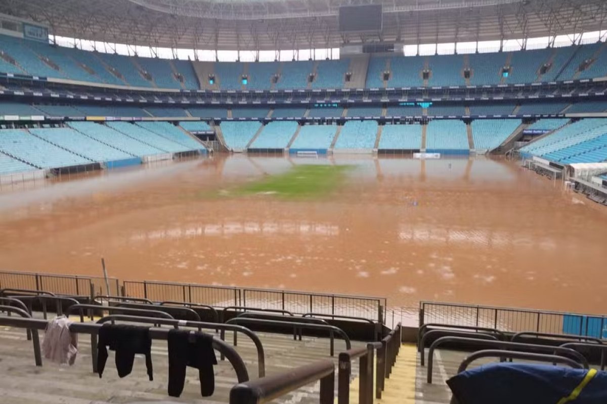 Conmebol adia jogos de Grêmio e Inter por conta dos temporais no RS