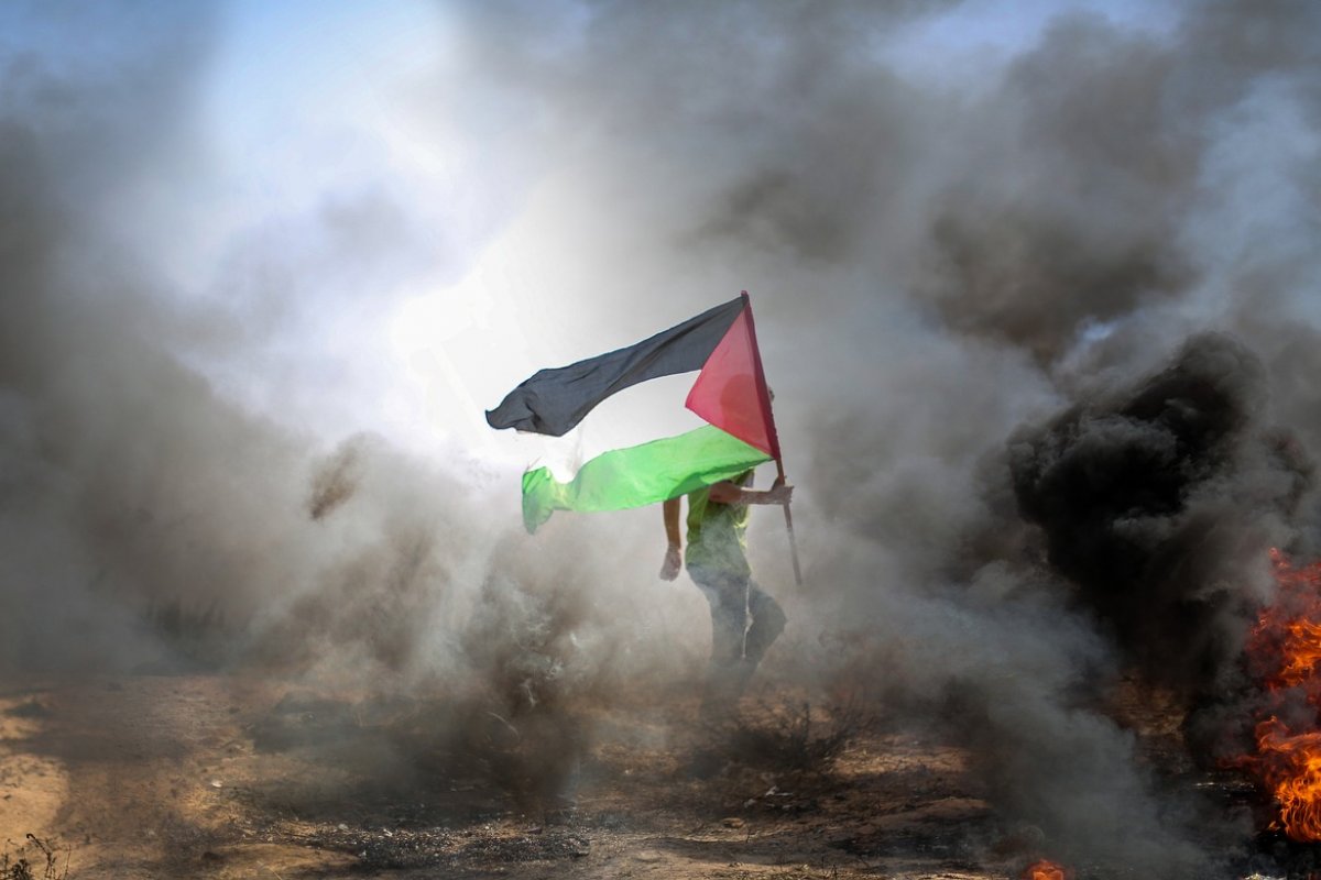 Polícia de Nova York prende manifestantes pró-Palestina que tentavam chegar ao Met Gala