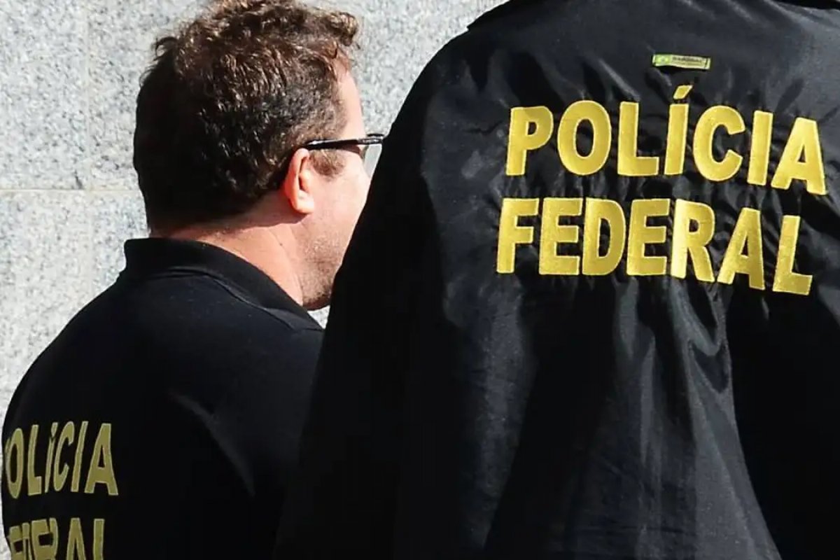 PF faz operação contra grupo suspeito de fraudar benefícios do INSS na Bahia