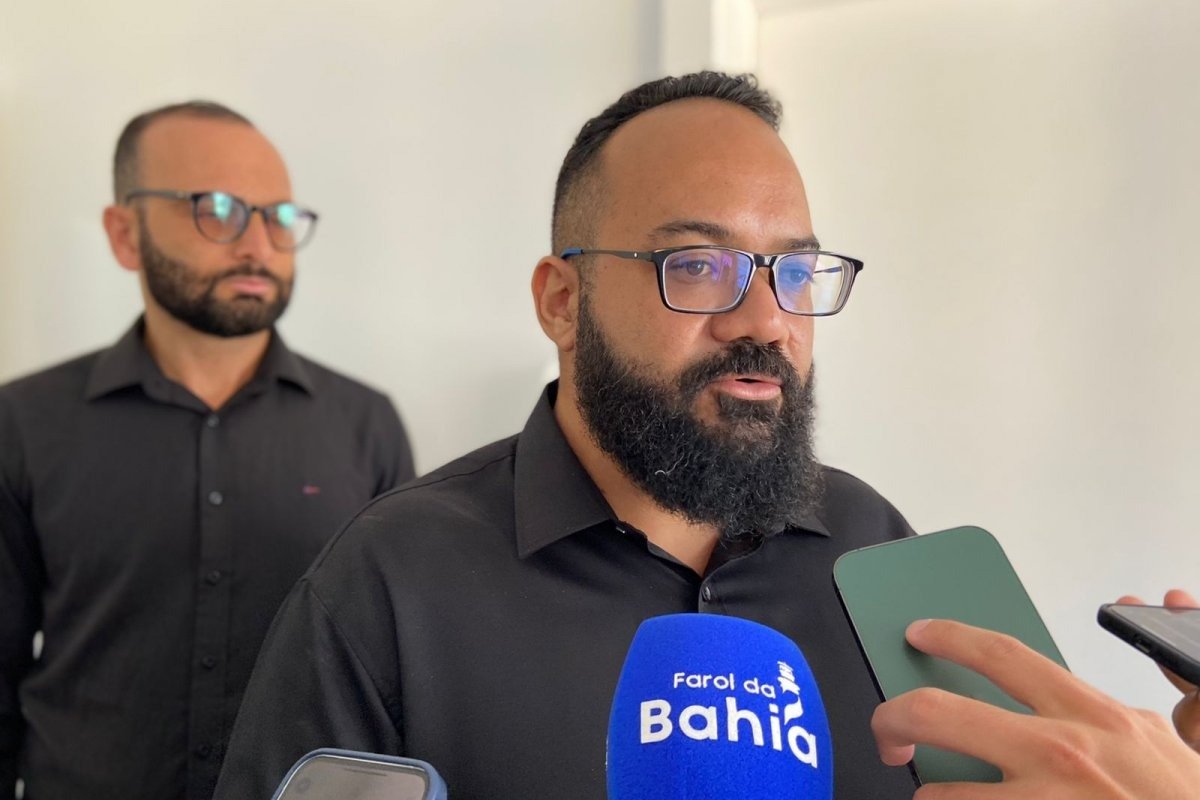 ‘Estão desesperados’, diz Leandro de Jesus sobre oposição querer federalizar eleições municipais