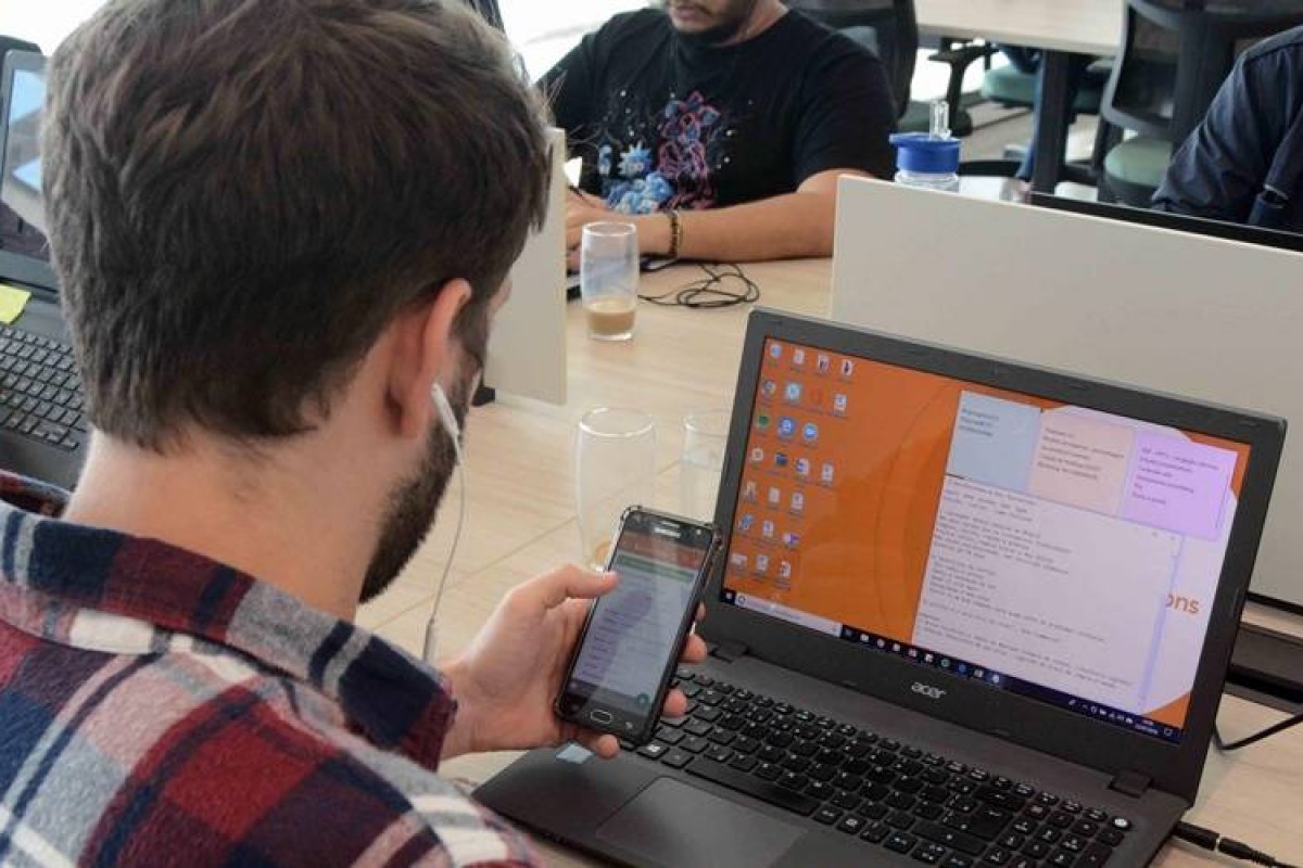 Curso gratuito para formação de desenvolvedores no-code abre inscrições em Salvador 