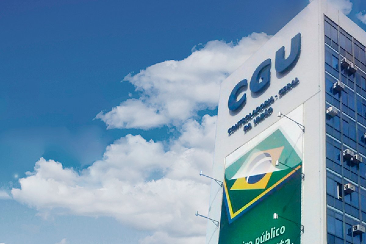 CGU encontra irregularidades em 26 casos parecidos com o do Secretário de Comunicação do governo 