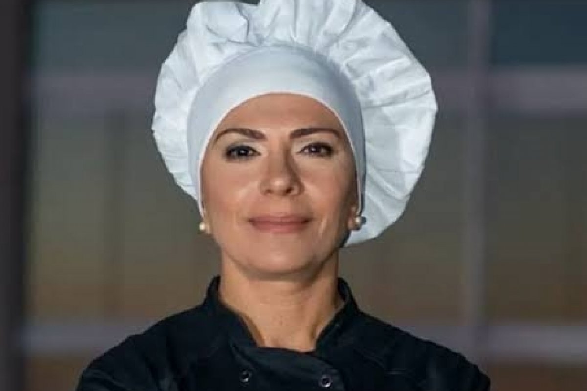 Chef Andréa Ribeiro cria sobremesa em homenagem às mães em parceria com novo chef confeiteiro do Restaurante Mistura!