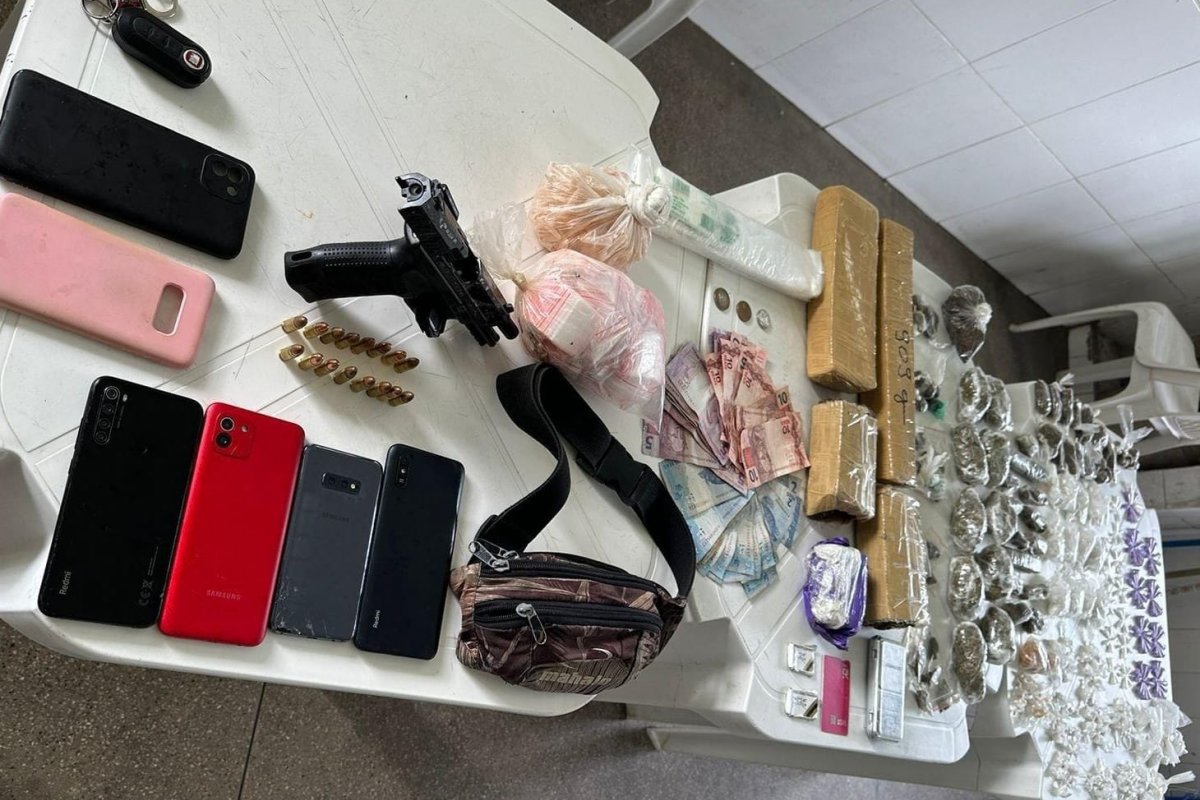 Suspeitos de tráfico são presos pela PM em Candeias